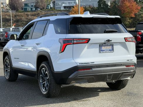 New 2026 Chevrolet Equinox ACTIV w/ Convenience Package III image 3