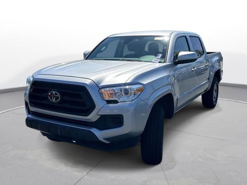 Used 2022 Toyota Tacoma SR AWD/4WD image 2