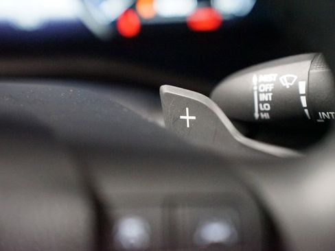 Used 2025 Toyota Camry XSE image 15