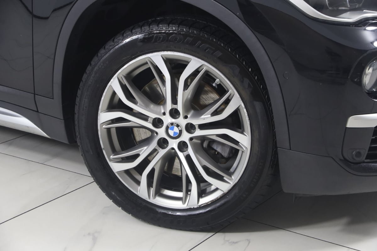 Used 2017 BMW X1 xDrive28i AWD/4WD image 14