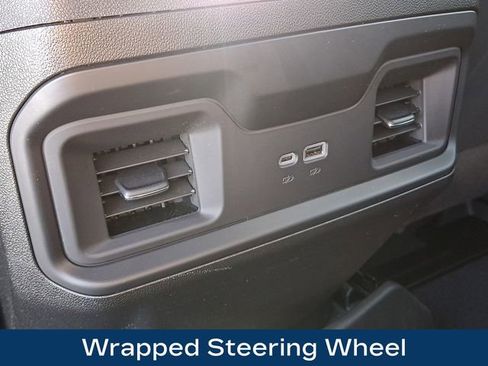 Used 2024 Chevrolet Silverado 1500 LT image 15