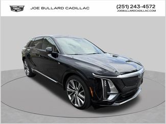 Used 2024 Cadillac Lyriq Luxury w/ Nappa Leather Package AWD/4WD video 1