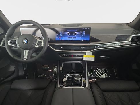 New 2026 BMW X5 xDrive40i w/ M Sport Package AWD/4WD image 12