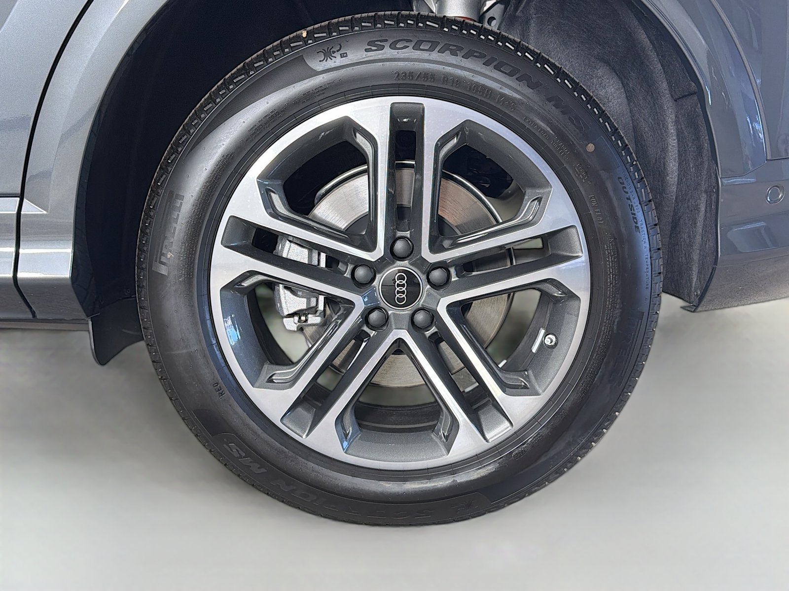 New 2026 Audi Q5 Premium Plus AWD/4WD image 32