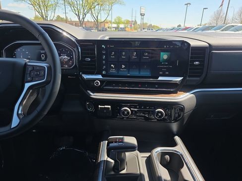 New 2026 Chevrolet Silverado 1500 RST w/ All Star Edition Plus AWD/4WD image 17