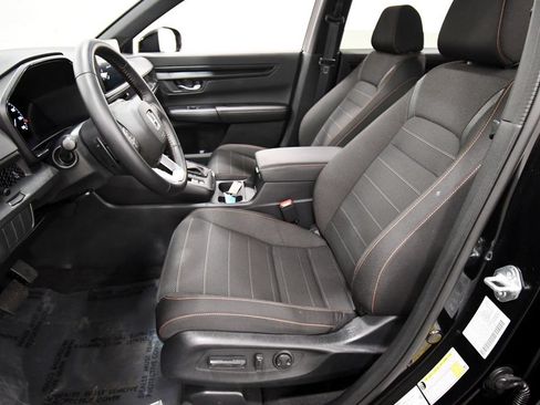 Used 2026 Honda CR-V Sport image 14