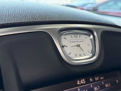 Used 2016 Chrysler 300 C w/ Safetytec Plus Group image 19