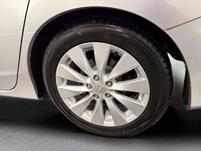 Used 2014 Honda Accord EX-L image 36