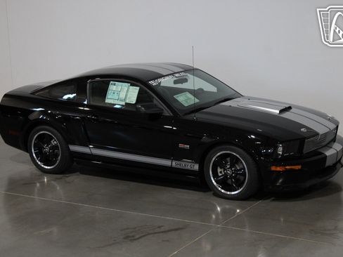Used 2007 Ford Mustang GT image 6