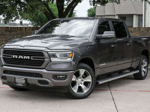 Used 2023 RAM 1500 Laramie AWD/4WD image 11