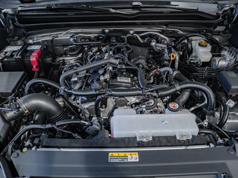 New 2026 Toyota Tacoma SR5 image 17