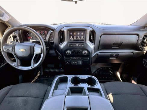 Used 2024 Chevrolet Silverado 2500 W/T w/ WT Convenience Package image 16