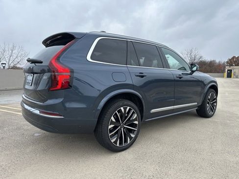 New 2026 Volvo XC90 B5 Plus image 7