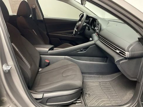 Used 2023 Hyundai Elantra Blue w/ Preferred Accessory Package image 24