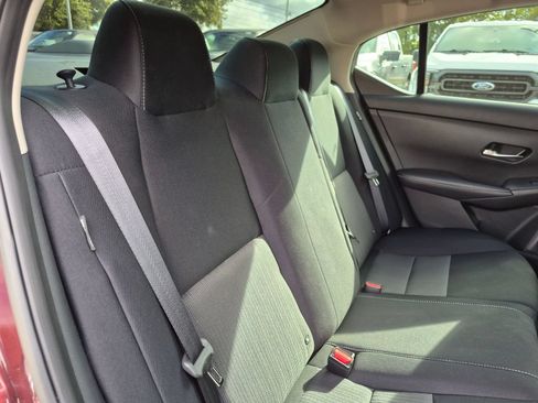 Used 2023 Nissan Sentra SV FWD image 32