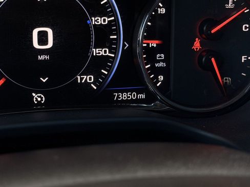 Used 2022 GMC Acadia SLT w/ Elevation Edition image 21