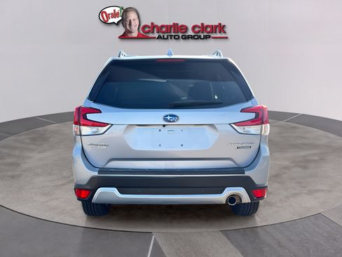 Used 2020 Subaru Forester Touring AWD/4WD image 4
