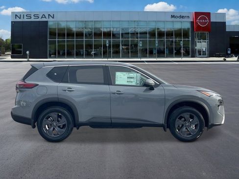 New 2026 Nissan Rogue SV FWD image 6