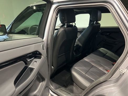 Used 2025 Land Rover Range Rover Evoque S image 38