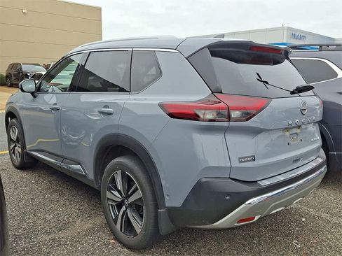 Used 2023 Nissan Rogue Platinum w/ Platinum Premium Package image 4