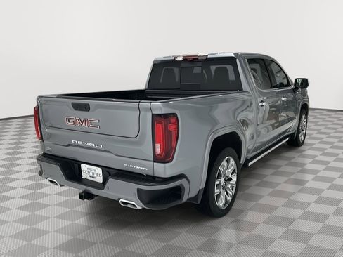 Used 2025 GMC Sierra 1500 Denali w/ Denali Reserve Package image 5