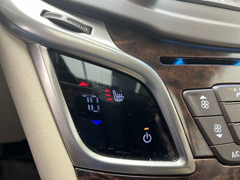 Used 2014 Buick LaCrosse Leather image 22