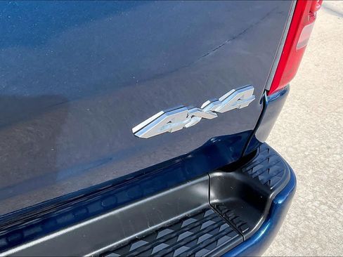 Used 2021 RAM 1500 Limited AWD/4WD image 10
