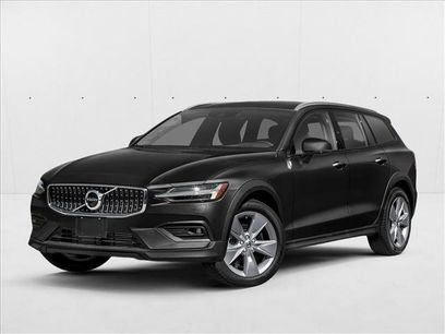 Used 2022 Volvo V60 T5 Cross Country