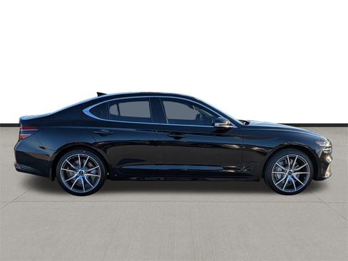 New 2026 Genesis G70 2.5T image 4