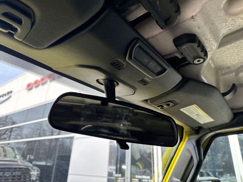 Used 2023 Jeep Wrangler Unlimited w/ Convenience Group image 27