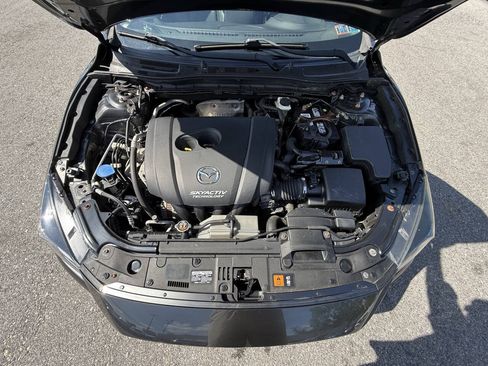 Used 2018 MAZDA MAZDA3 Touring FWD image 26
