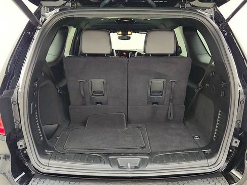 Used 2022 Dodge Durango GT w/ Blacktop Package AWD/4WD image 24