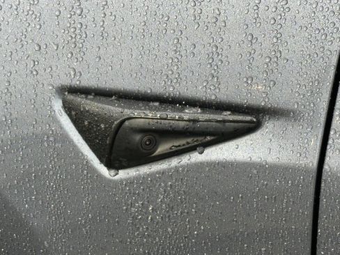 Used 2023 Tesla Model 3 Long Range image 10