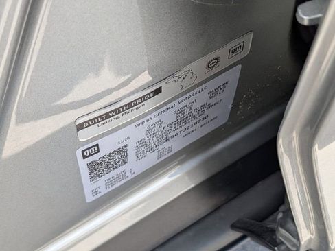Used 2026 Chevrolet Traverse LT w/ LPO, Floor Liner Package FWD image 21