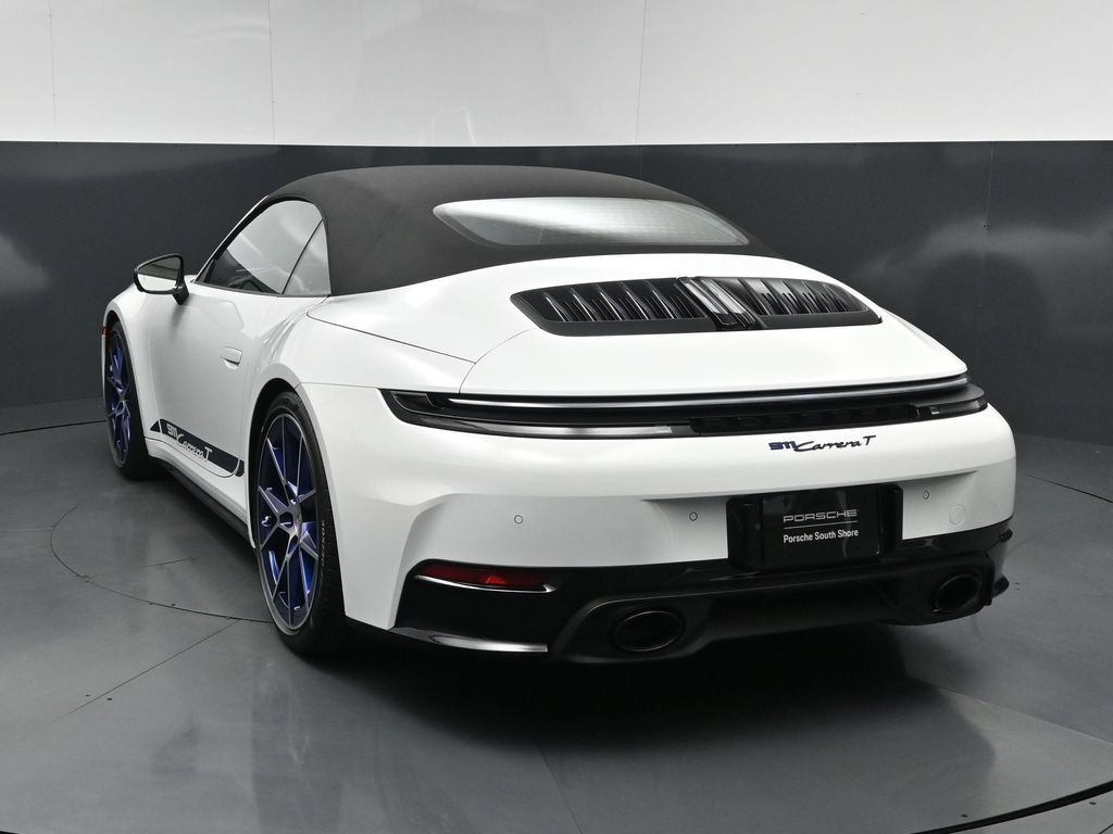 Certified 2026 Porsche 911 Carrera T RWD image 8
