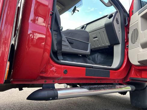 Used 2009 Ford F550 4x4 Regular Cab Super Duty image 61