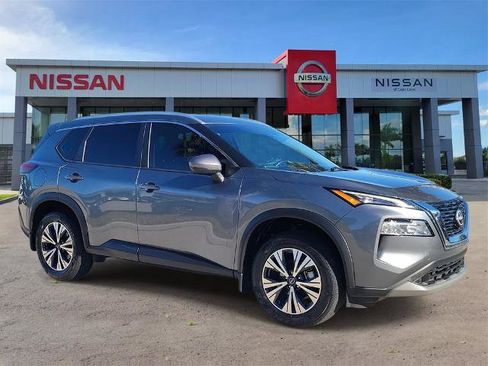 Certified 2022 Nissan Rogue SV w/ SV Premium Package image 2