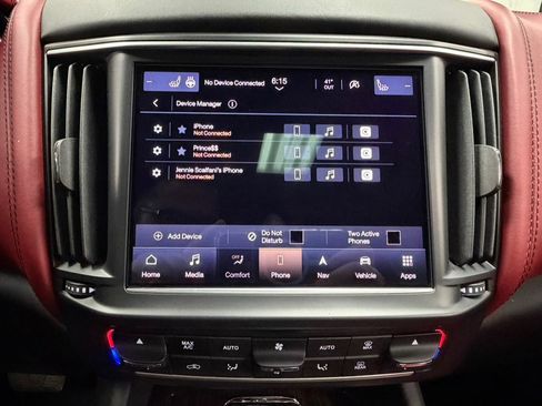 Used 2022 Maserati Levante GT AWD/4WD image 53