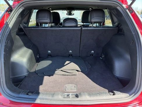 Used 2024 Jeep Compass Latitude image 7