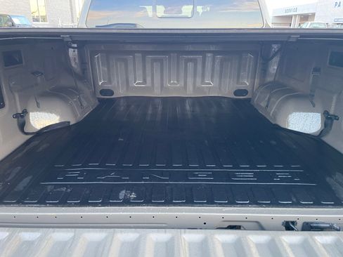 Used 2025 Ford Ranger Lariat w/ FX4 Off-Road Package AWD/4WD image 29