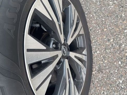 Used 2023 Nissan Rogue SV image 27