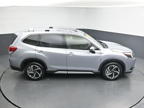 Used 2022 Subaru Forester Touring image 34