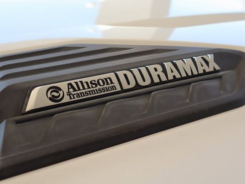 Used 2022 Chevrolet Silverado 2500 High Country image 59