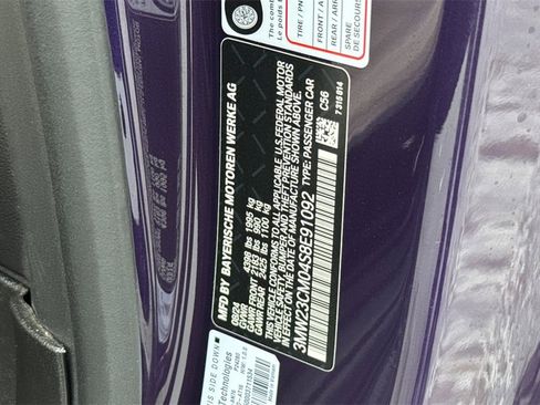 Used 2025 BMW 230i Coupe w/ M Sport Package image 27