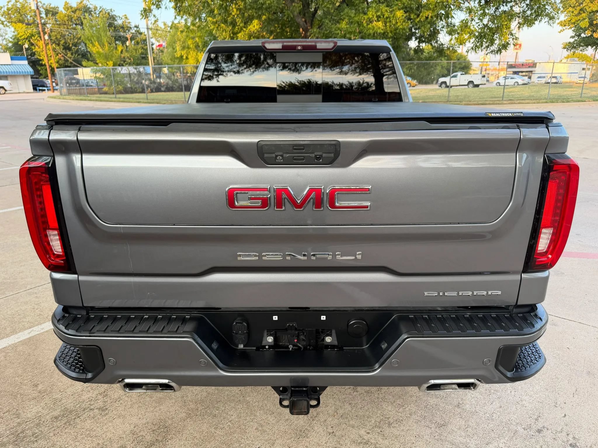 Used 2019 GMC Sierra 1500 Denali w/ Denali Ultimate Package AWD/4WD image 6