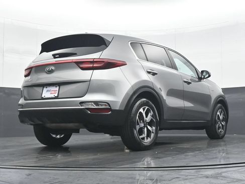Used 2020 Kia Sportage LX AWD/4WD image 30