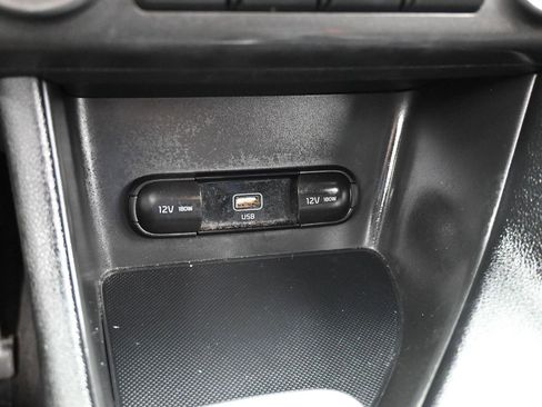 Used 2020 Kia Sportage LX image 22