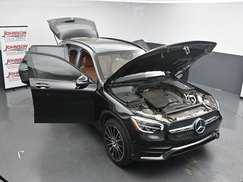 Used 2021 Mercedes-Benz GLC 300 4MATIC image 25