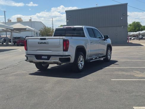 Used 2021 GMC Sierra 1500 SLT AWD/4WD image 5
