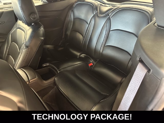Used 2024 Chevrolet Camaro LT w/ Technology Package RWD image 5